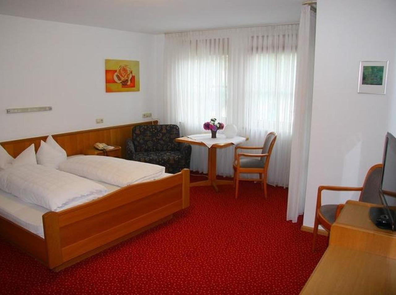 Gaestehaus Trahasch Im Adelshof Gasthuis 2*