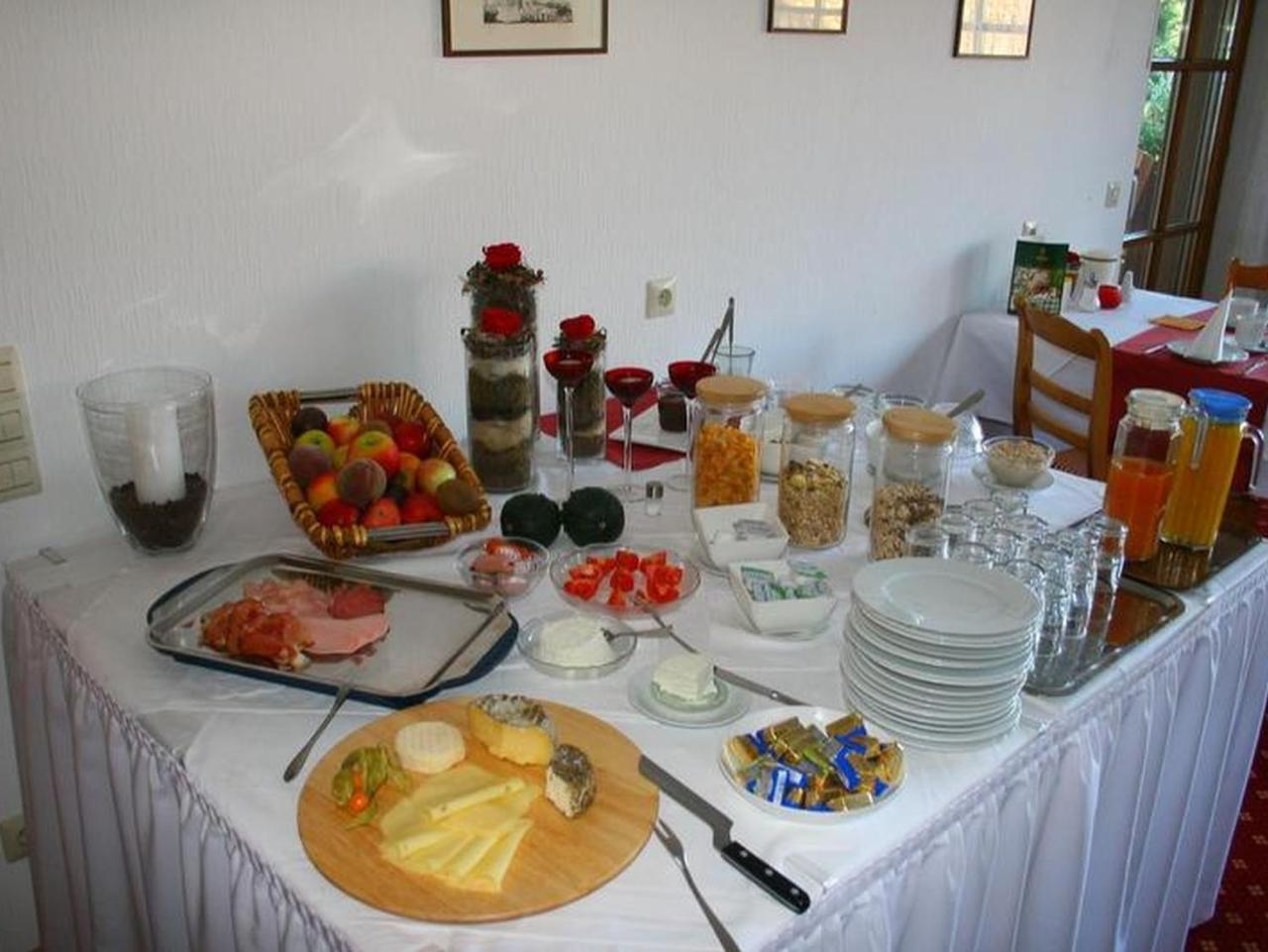 Gaestehaus Trahasch Im Adelshof Gasthuis 2*